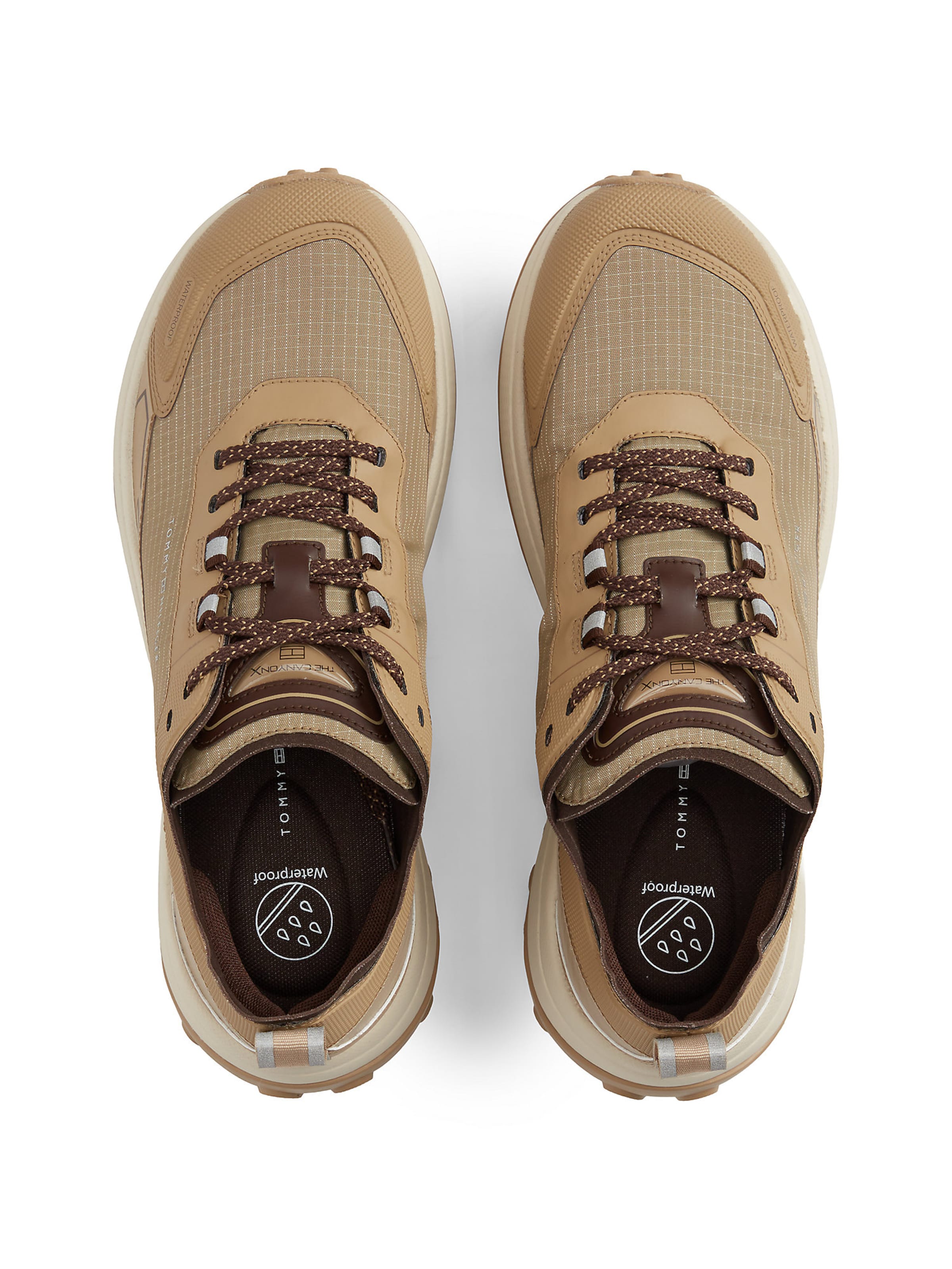 TOMMY HILFIGER Sneaker in Beige