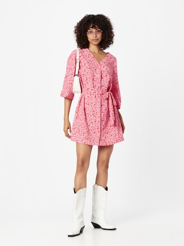 Monki - Vestido em rosa