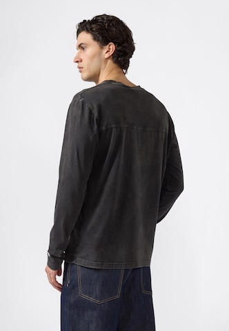 Champion Shirt in Schwarz