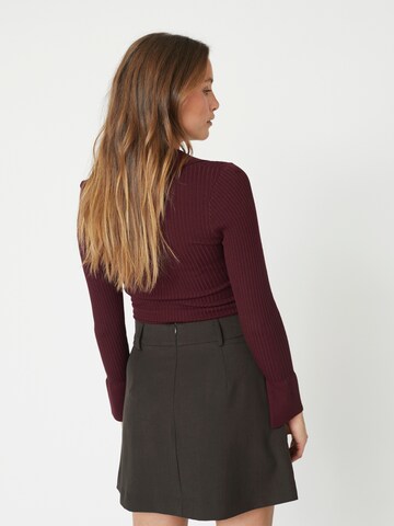 Pull-over 'Bonny' co'couture en rouge