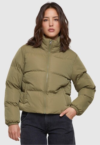 Urban Classics Winter Jacket in Green: front