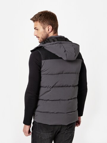 INDICODE JEANS Bodywarmer 'Titanium' in Grijs