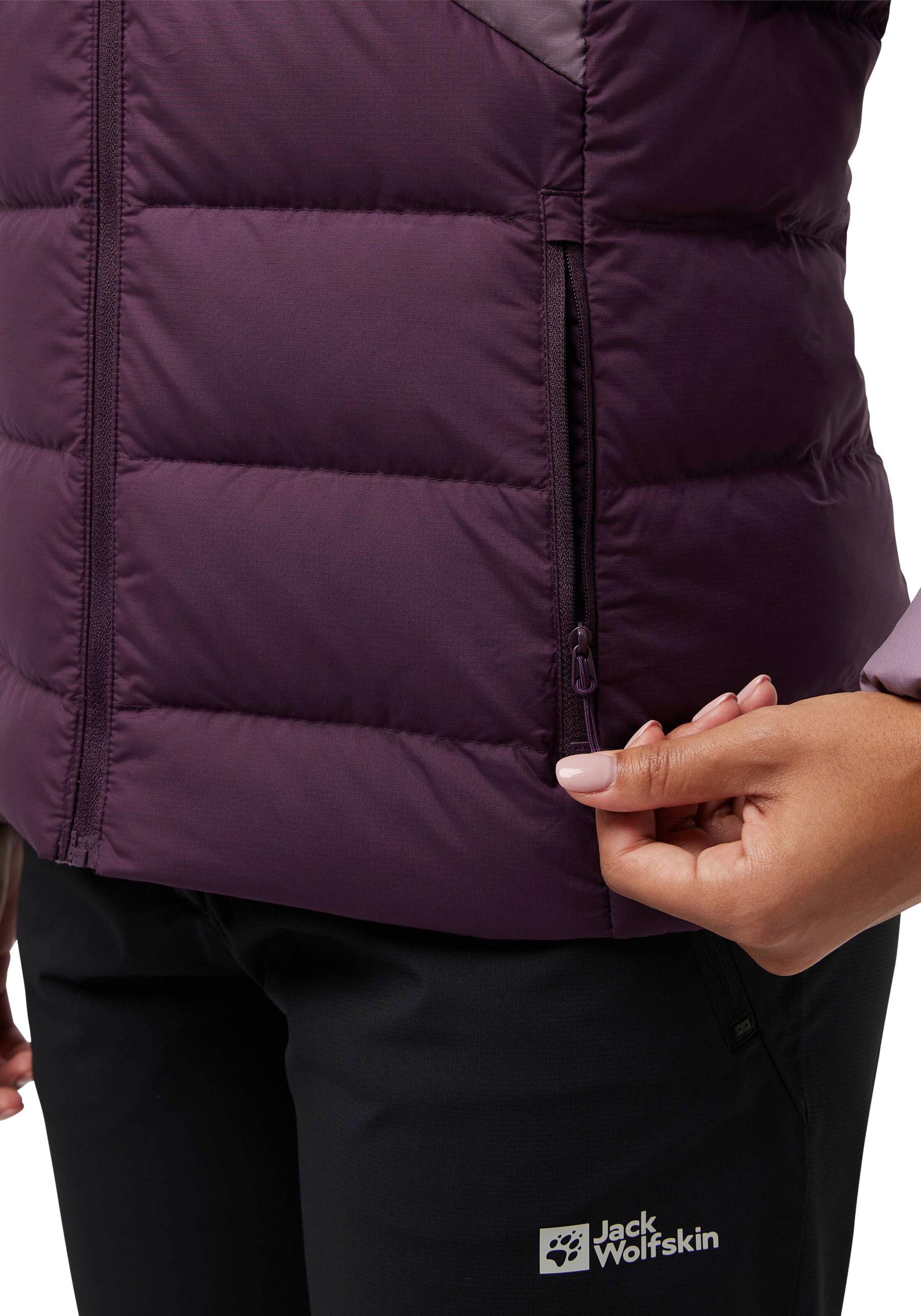 JACK WOLFSKIN Outdoor Jacket in Purple