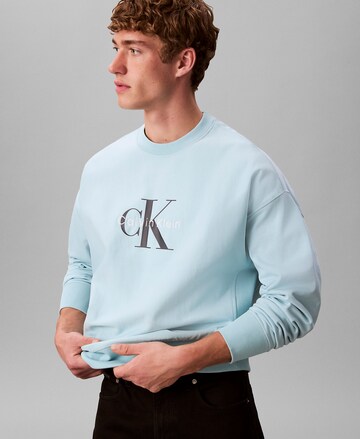 Sweat-shirt Calvin Klein Jeans en bleu