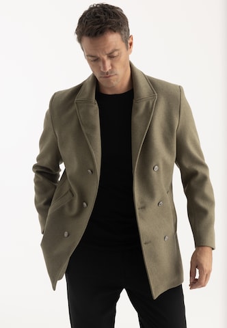 Felix Hardy Winter jacket in Green: front