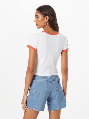LEVI'S ® - Camiseta 'Graphic Ringer Mini Tee' en blanco