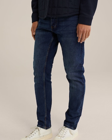 Slimfit Jeans di WE Fashion in blu: frontale