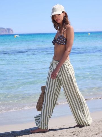 Wide leg Pantaloni de la Next pe verde