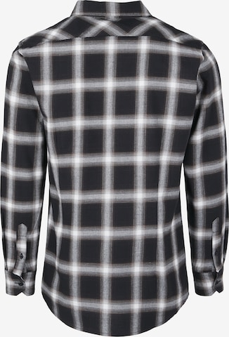 Urban Classics - Regular Fit Camisa em preto