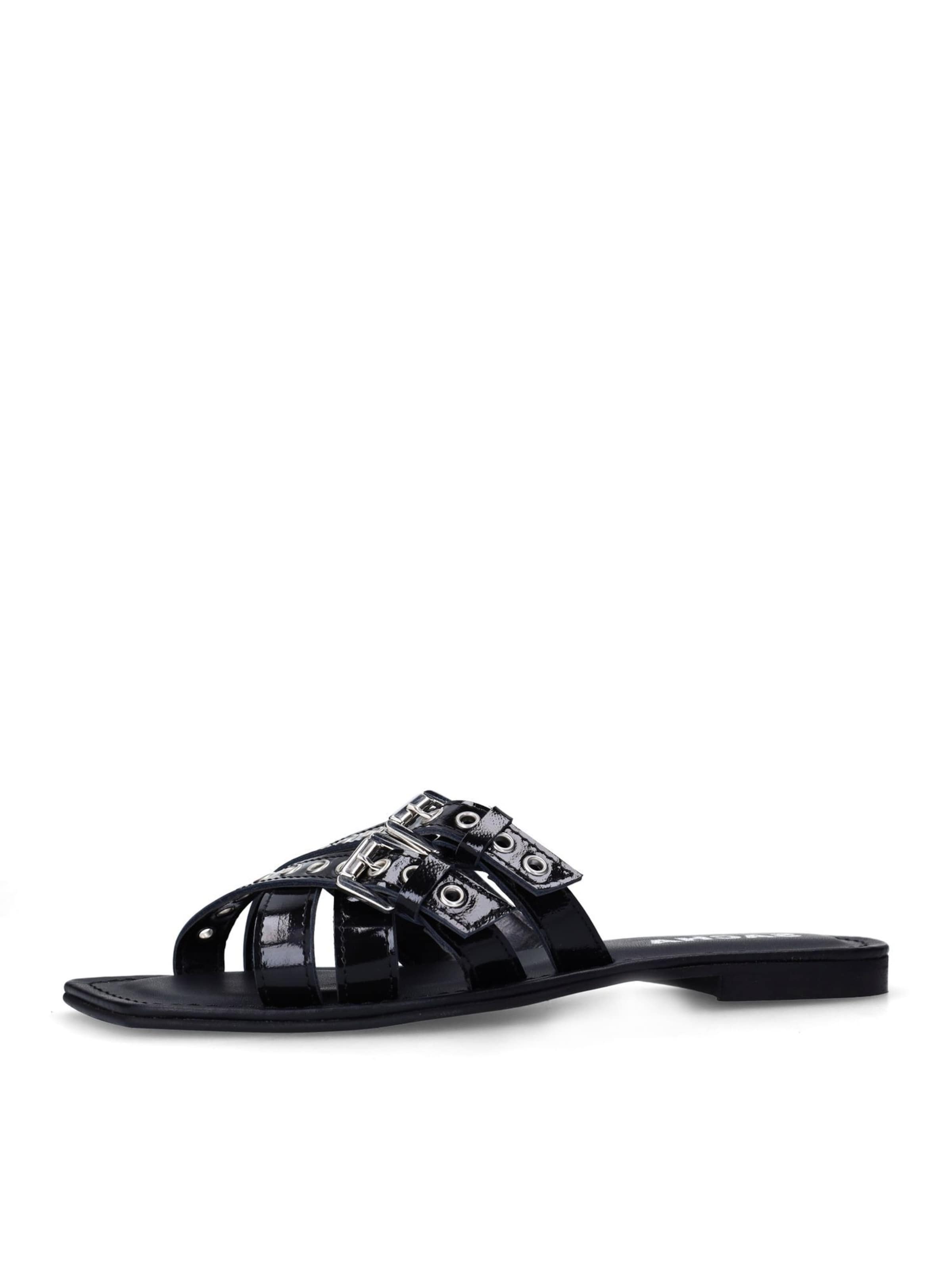 Chaussure basse SACHA en noir : devant