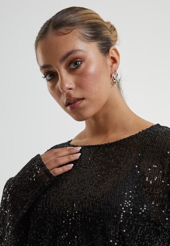 Urban Classics - Camiseta en negro