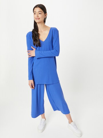 Monki Shirt in Blau