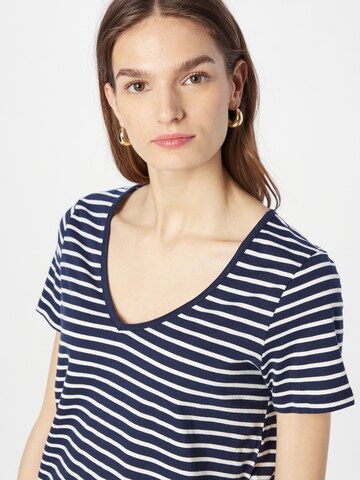 Tricou 'LEXIE APRIL' de la VERO MODA pe albastru