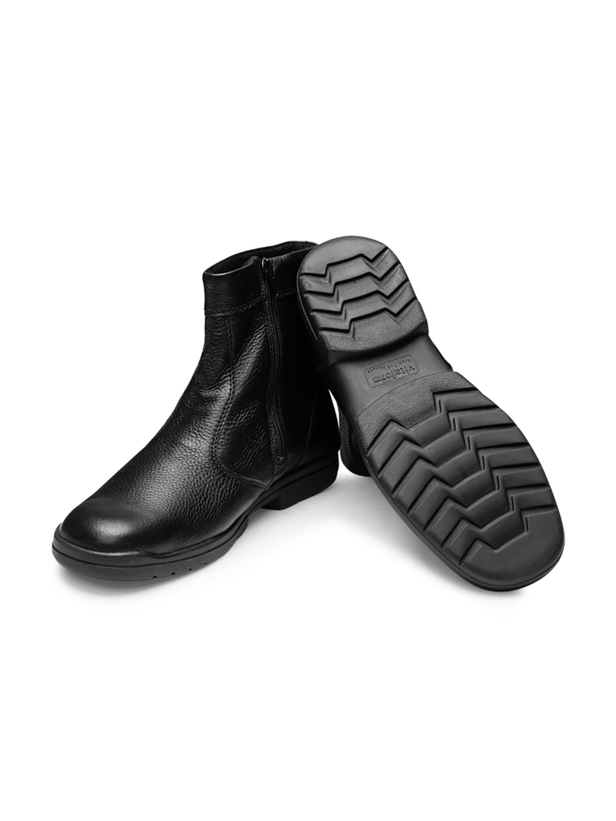 VITAFORM Boots in Black