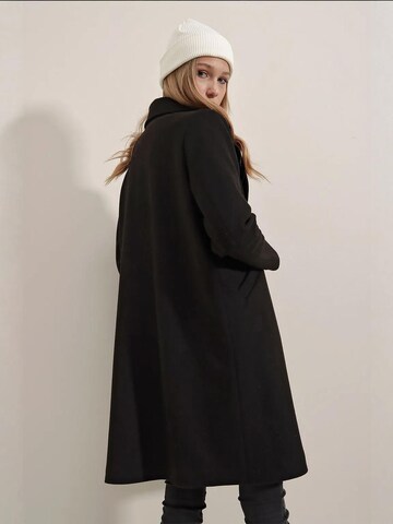 Bigdart - Sobretudo meia-estação em preto