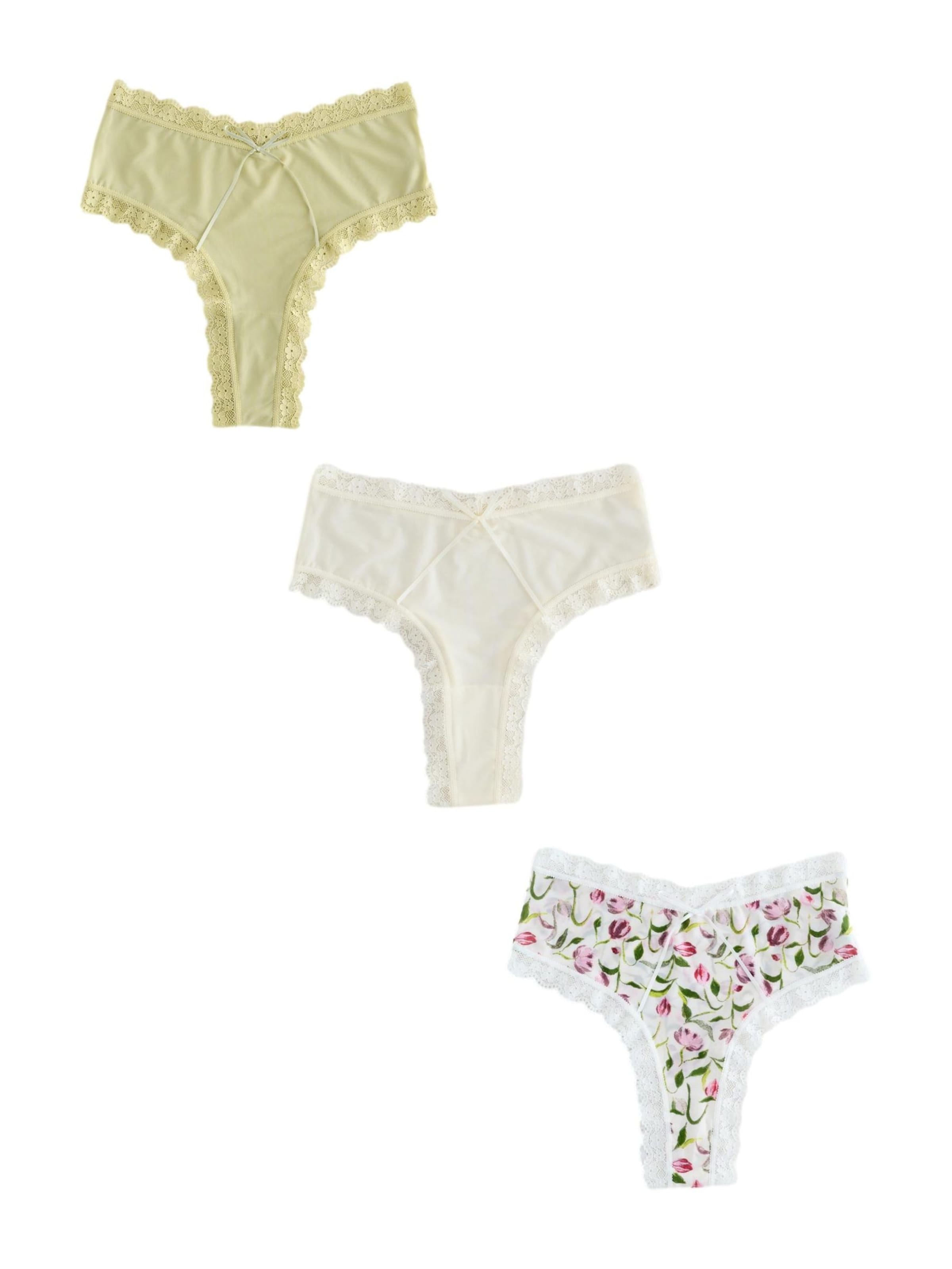 String Next en beige : devant