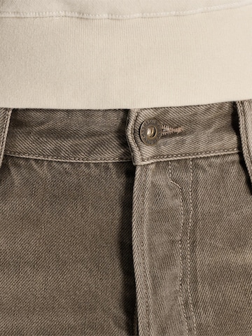 CAST IRON Loosefit Farkut 'Steeper relaxed fit jeans' värissä harmaa