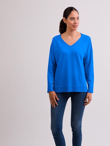 Pull-over CASH-MERE.CH en bleu : devant