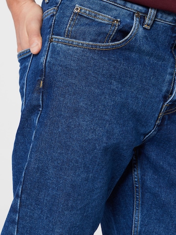 Carhartt WIP Tapered Jeans 'Newel' in Blau