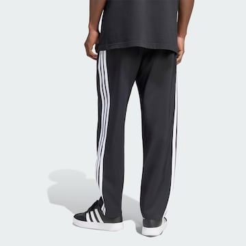 ADIDAS SPORTSWEAR Normalny krój Spodnie sportowe 'Essentials' w kolorze czarny