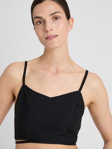 Top 'Athina' di Guido Maria Kretschmer Women in nero