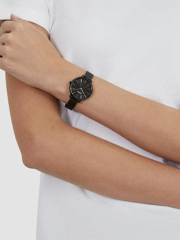 Montre à affichage analogique s.Oliver en noir : devant