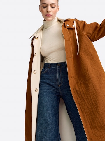 Cappotto di mezza stagione di Rich & Royal in beige