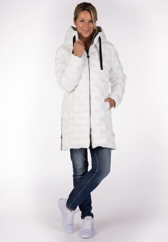 ViertelMond Winter Coat 'MARISOL' in White