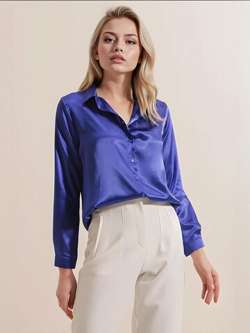 Bigdart - Blusa em roxo: frente