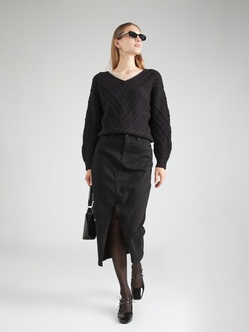 ABOUT YOU Sweater 'Hermine' in Black