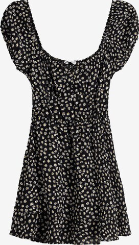 Bershka Dress in Black: front