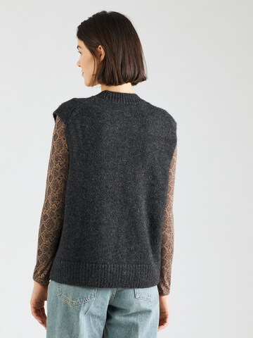 WEEKDAY Pullover 'Kayla' in Grau
