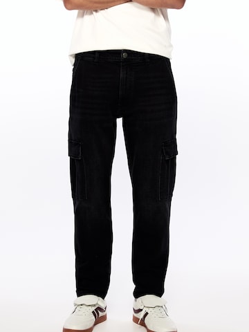 Loosefit Jeans cargo Pull&Bear en noir : devant