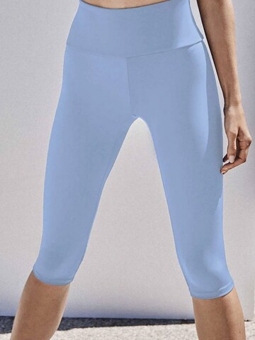 mėlyna Gisela Prigludęs Tamprės