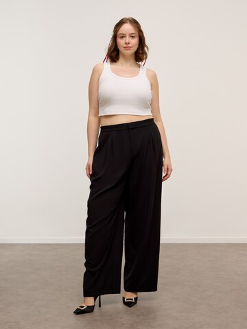 Wide Leg Pantalon à plis CITA MAASS en noir