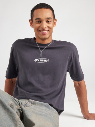 T-Shirt HOLLISTER en noir : devant