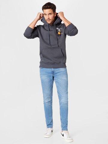 ALPHA INDUSTRIES Sweatshirts 'Squadron' in Grau