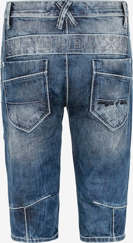 CIPO & BAXX Regular Jeans-Shorts in Blau