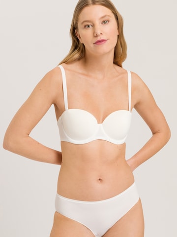 Hanro BH ' Allure Bandeau ' in Wit: voorkant