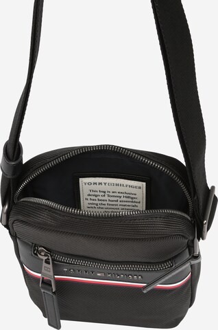 TOMMY HILFIGER - Bolso de hombro en negro