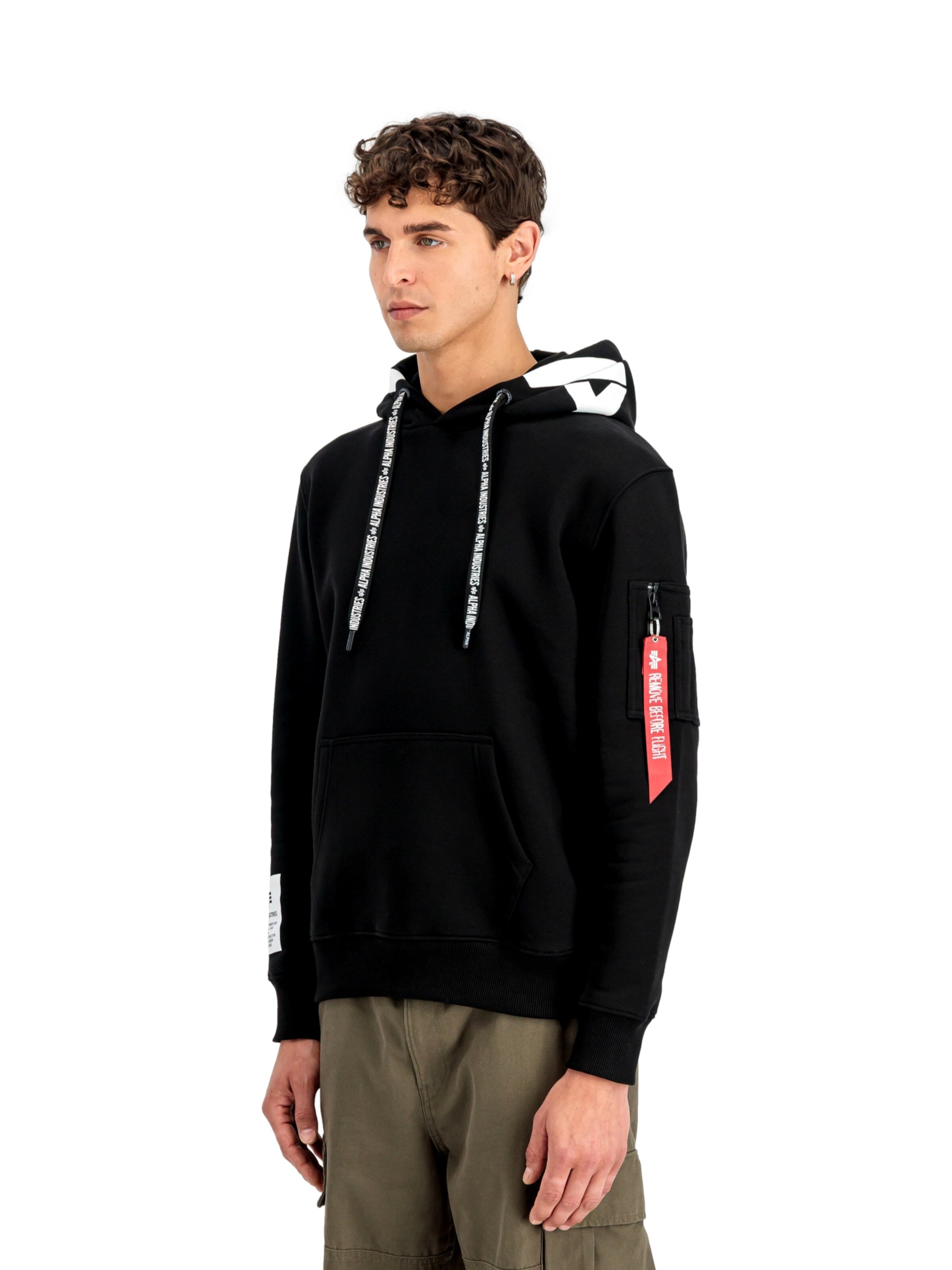 ALPHA INDUSTRIES - Sudadera en negro: frente