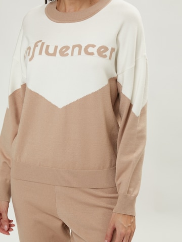 Influencer Pullover in Beige