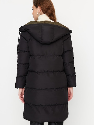 Cappotto di mezza stagione di Trendyol in nero