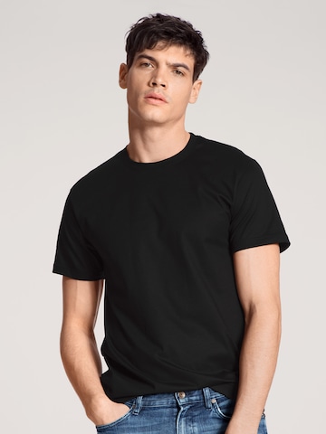 CALIDA T-shirt i svart: framsida
