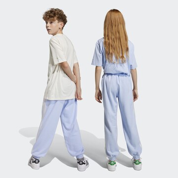 ADIDAS ORIGINALS Tapered Hose 'Graphic Print' in Blau