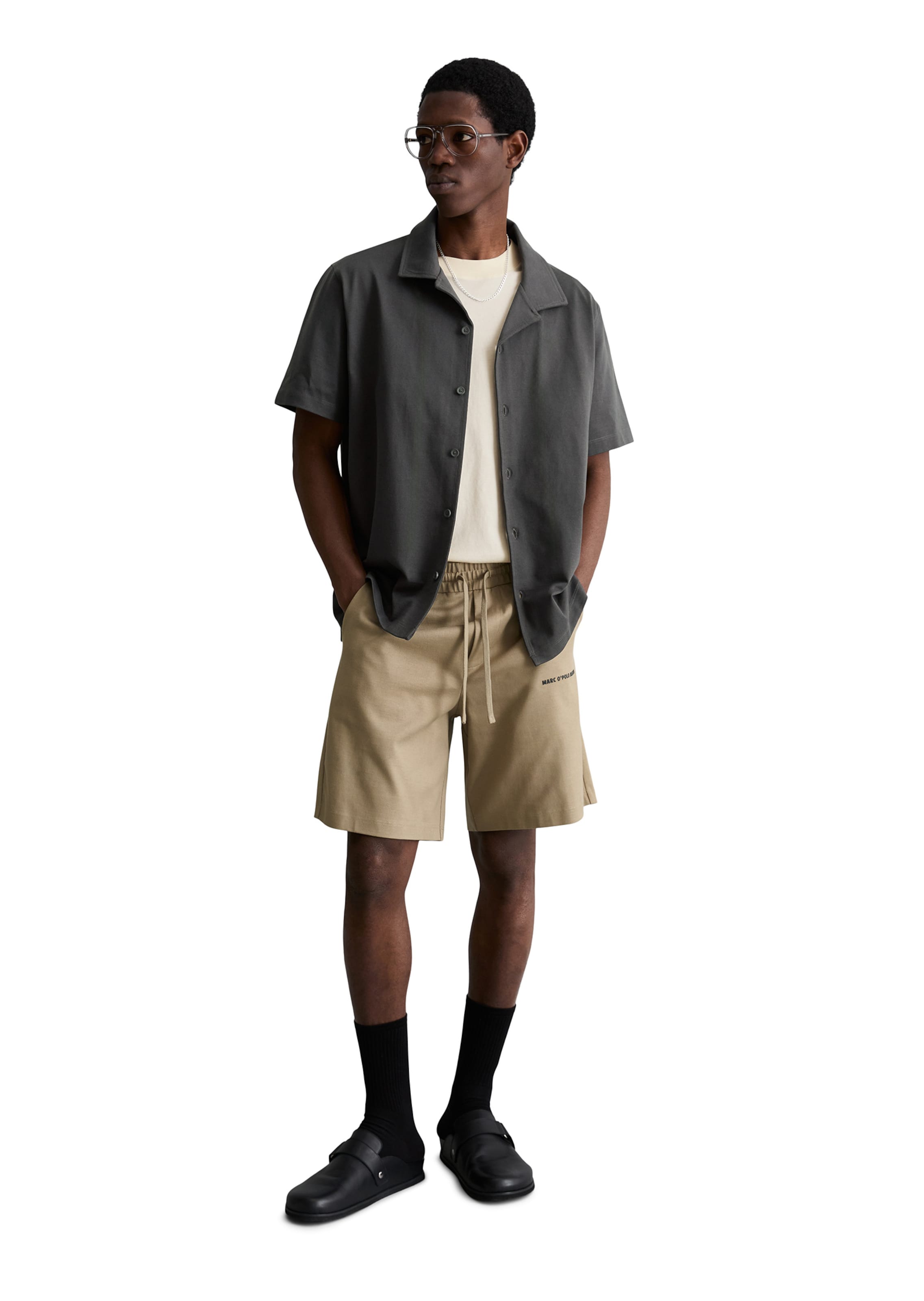 Marc O'Polo DENIM Loose fit Trousers in Brown