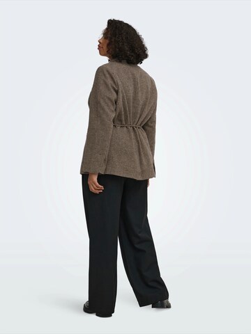 Blazer 'CARNELLA' ONLY Carmakoma en marron
