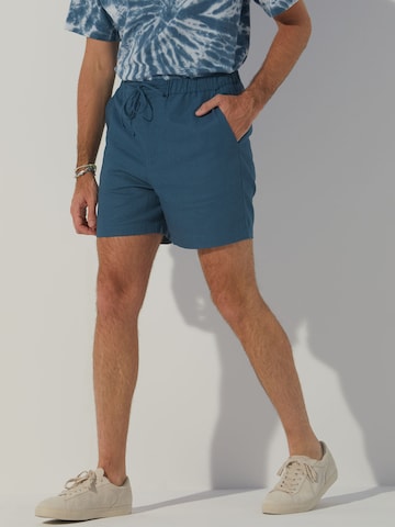 ABOUT YOU x Alvaro Soler Regular Broek 'Xaver' in Blauw: voorkant