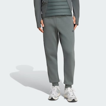 ADIDAS ORIGINALSTapered Hlače 'Teamgeist 26' - siva boja: prednji dio