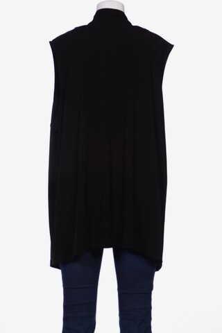 Sara Lindholm Sweater & Cardigan in 4XL in Black